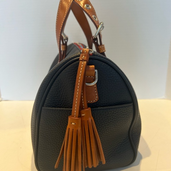 Kendra satchel Handbag Dooney & Bourke Midnight Blue tags unattached NO STRAP - Picture 6 of 16